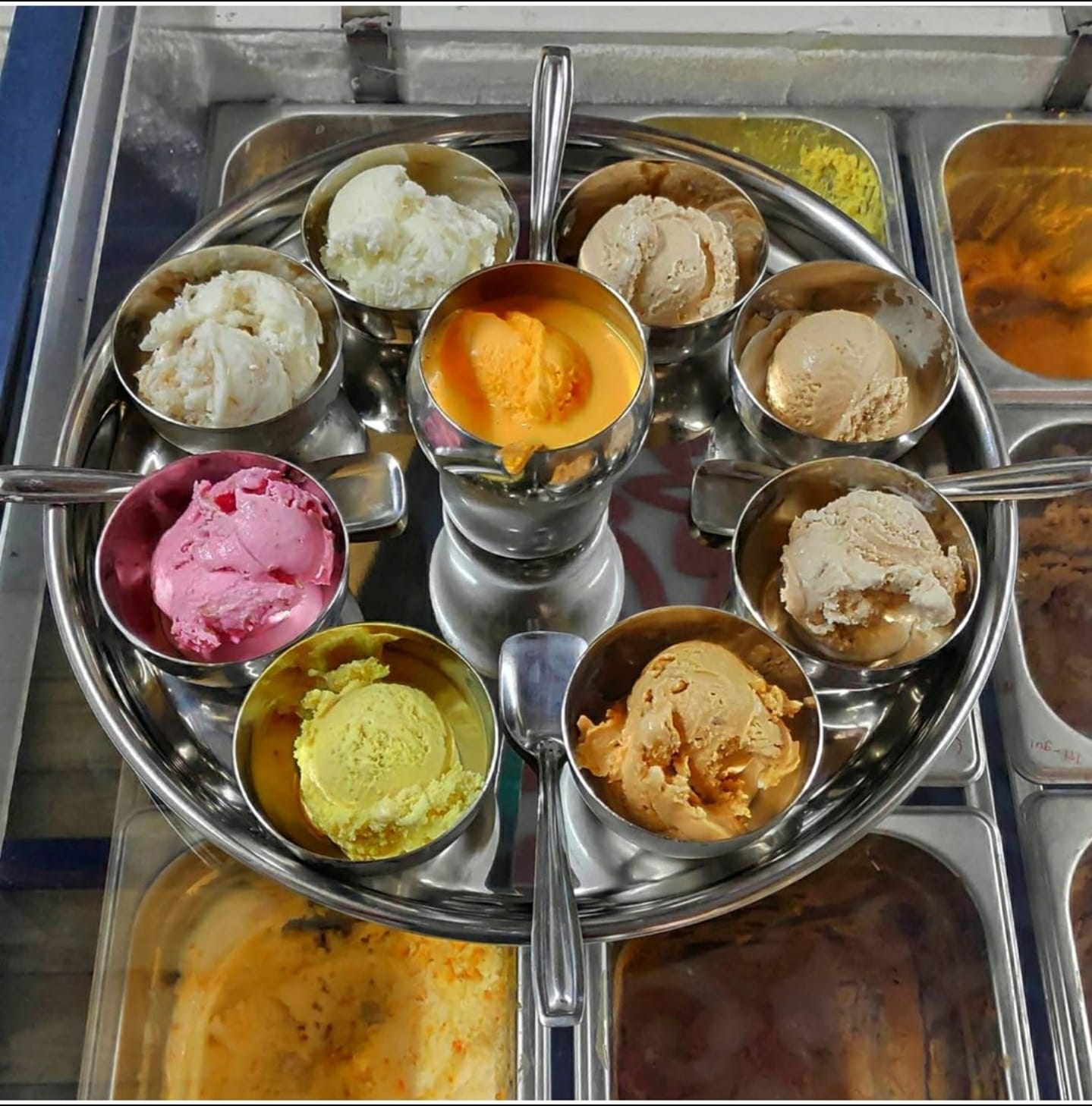 kiga ice cream thali